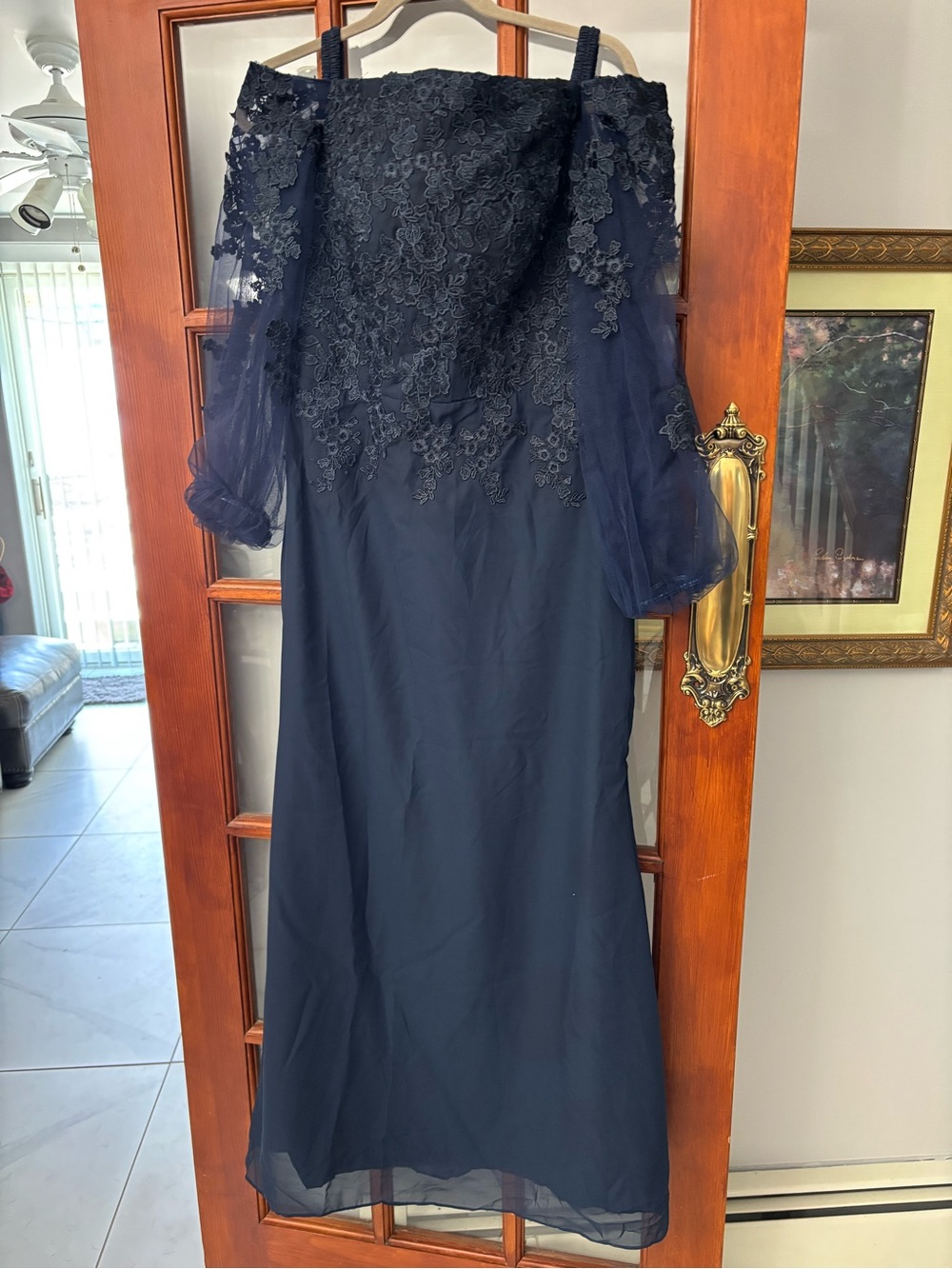 NEW. Navy Off-Shoulder Lace & Tulle gown. LIGHTWEIGHT. Very slimming.Size 16.